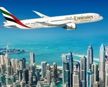<h2>Emirates rekrutacja: co jest wymagane</h2>
<p>Kandydaci powinni dysponować CV w języku angielskim oraz aktualnym zdjęciem. Przed spotkaniem warto dokonać wstępnej rejestracji. Jeśli ktoś nie złożył wniosku online, może to zrobić podczas dnia otwartego.</p>
<p>Więcej informacji na temat wymagań dotyczących procesu selekcji kandydat&oacute;w można znaleźć na stronie?emirates.com/careers.</p>
<p>Warto zarezerwować cały dzień na proces rekrutacji. Osoby zakwalifikowane do kolejnego etapu dostaną szczeg&oacute;łowe informacje o kontynuowaniu procesu jeszcze tego samego dnia.</p>