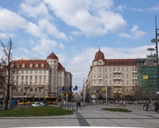 Hotel Grand prawie gotowy. demontowane są ostatnie rusztowania i zasłony