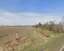 <h3>Cena: 5 590 000 zł</h3>
<h3>Powierzchnia: 37 236<span style="color: #22252a; font-family: Graphik, Helvetica, Arial, sans-serif; white-space-collapse: preserve-breaks;">&nbsp;m.kw.</span></h3>
<p><strong><span style="color: #22252a; font-family: Graphik, Helvetica, Arial, sans-serif;">MPZP: </span></strong><span style="color: #22252a; font-family: Graphik, Helvetica, Arial, sans-serif;">budownictwo przemysłowo-usługowe</span><span style="color: #22252a; font-family: Graphik, Helvetica, Arial, sans-serif; font-size: 14px; white-space: pre-line;">&nbsp;(hurtownie, składy, zakłady przemysłowe).&nbsp;</span></p>