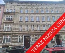 <h2>Ulica Joachima Lelewela 6,6B/10, Stare Miasto. Cena: 595.000 zł</h2>
<p>Lokal składa się z pomieszczeń położonych na dw&oacute;ch poziomach połączonych schodami, dw&oacute;ch pokoi, kuchni, wc, garderoby, dw&oacute;ch spiżarni, dw&oacute;ch przedpokoi oraz przynależnej kom&oacute;rki w piwnicy, dostępnej z części wsp&oacute;lnych budynku. Wysokość lokalu od 155 cm do 345 cm.</p>
<p>&nbsp;</p>
<ul>
<li>Powierzchnia lokalu: 107,40 m&sup2;</li>
<li>Cena wywoławcza: 595.000 zł</li>
</ul>