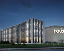 Spółka Roltec buduje na wrocławskim Jerzmanowie pierwszą w Polsce fabrykę modułów solarnych w technologii CIGS.
