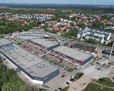 Nowe hale N-Park Maślicka, centrum handlowe po rozbudowie