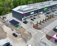 Nowe hale N-Park Maślicka, centrum handlowe po rozbudowie