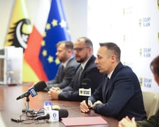 Uczestnicy spotkania firmy Scanway z przedstawicielami samorządu i ARAW.