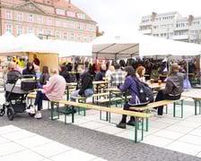 Uczestnicy Wrocławskiego Oktoberfest  na placu Nowy Targ, 11.10.2025 r.