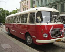 zabytkowy autobus Jelcz 043, popularny "ogórek"