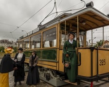 odrestaurowany wagon Maximum z 1901 roku w zajezdni przy ulicy Legnickiej