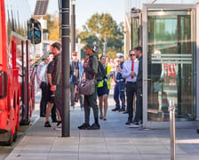 <p>Piłkarze Manchester United na wrocławskim lotnisku, 14.08.2026.</p>
