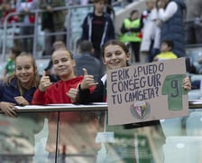 Zdjęcia kibiców z meczu Śląsk Wrocław - Jagiellonia Białystok na Tarczyński Arena, 23 października 2022 r.