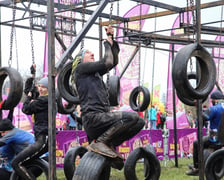 Zawody Runmageddon na Tarczyński Arena na Pilczycach we Wrocławiu