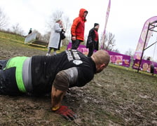 Zawody Runmageddon na Tarczyński Arena na Pilczycach we Wrocławiu