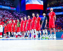 <p>Siatkarze polskiej reprezentacji podczas meczu z Japonią w p&oacute;łfinale Ligi Narod&oacute;</p>