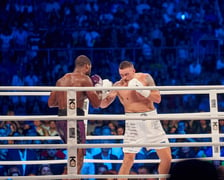 Usyk - Dubois. Zdjęcia z gali bokserskiej na Tarczyński Arenie we Wrocławiu