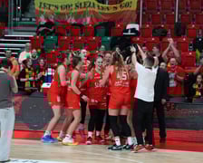 <p>Koszykarki Ślęzy Wrocław cieszą się ze zwycięstwa w finale Pucharu Polski. Sosnowiec, 11.01.2026</p>