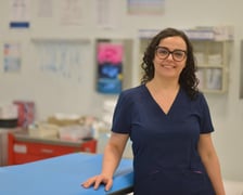 <p>Lek. wet. Ludwika Gąsior, specjalistka radiologii weterynaryjnej w pracowni Rezonansu Magnetycznego w Katedrze i Klinice Chirurgii Wydziału Medycyny Weterynaryjnej UPWr</p>