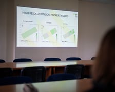 Miejska Farma Wrocław na Swojczycach. Badania jakości gleby przez specjalistów Uniwersytetu Przyrodniczego we Wrocławiu