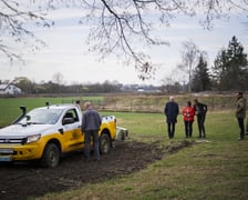 Miejska Farma Wrocław na Swojczycach. Badania jakości gleby przez specjalistów Uniwersytetu Przyrodniczego we Wrocławiu