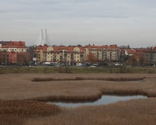 Działka ze stawem przy stadionie