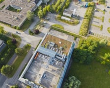 Dach na budynku Uniwersyteckiego Szpitala Klinicznego przy ul. Borowskiej