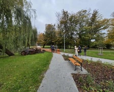 Skwer między ulicami Żernicką a Objazdową na osiedlu Żerniki we Wrocławiu