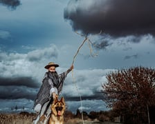 Halloweenowa sesja z podopiecznymi wrocławskiego Schroniska dla Bezdomnych Zwierząt.