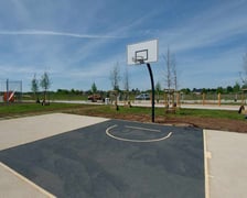 Skwer Hansa Scharouna na Nowych Żernikach we Wrocławiu