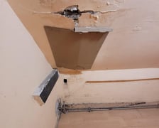 Azyl Ekostraży przy ul. Miłoszyckiej 67 we Wrocławiu pilnie potrzebuje remontu. Pierwszy etap już sie rozpoczął