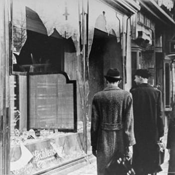 Wokół Pogromu Listopadowego 1938. Historie Żydów Wrocławskich | Spacer z przewodnikiem