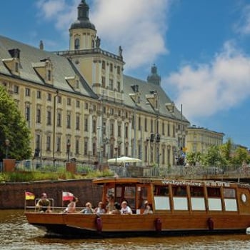 Majówka – rejsy po Starym Mieście