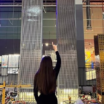 7-metrowe wieże WTC zbudowane z klocków LEGO®  w SKY TOWER