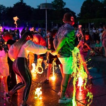 Muzyczny piątek: Silent Disco [Lato na Pergoli 2025]