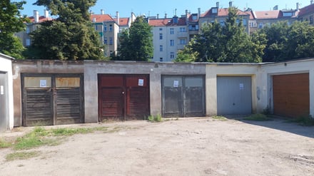 Podwórko Krzywa - Piastowska - Sienkiewicza - Reja - Nowowiejska