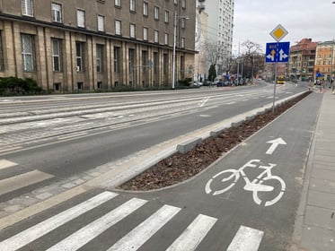 Przebudowa ul. Pomorskiej na odc. do mostów Pomorskich do ul. Cybulskiego