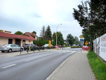 Budowa azylu dla pieszych wraz z przebudową skrzyżowania ulic Strachowskiego/ Kurpiów/ Gałczyńskiego