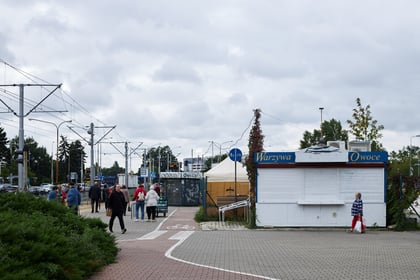 Budowa chodników i ścieżek rowerowych oraz kanałów MTK na odcinku od ul. Żmigrodzkiej do ul. Sułowskiej 