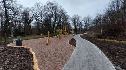 Budowa placu zabaw w Parku Wschodnim we Wrocławiu – etap I 