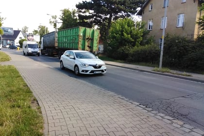 Budowa przejścia dla pieszych z przejazdem rowerowym i ścieżki rowerowej wzdłuż ul. Awicenny
