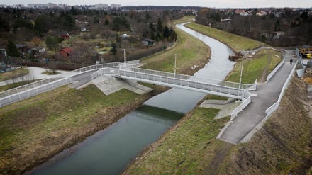 Budowa kładki pieszo-rowerowej przez rzekę Ślęzę w ciągu ulic Trawowa–Francuska