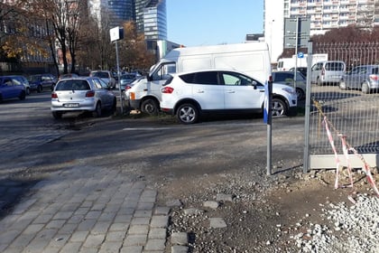 Budowa chodników i miejsc postojowych w ul. Radosnej