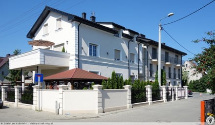 Remont budynku Łaska 7
