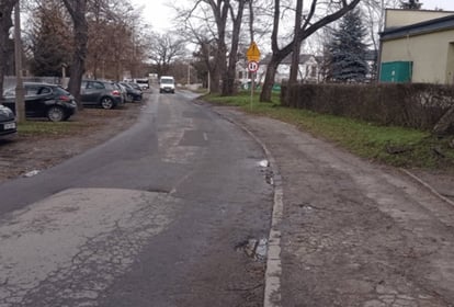Remont nawierzchni jezdni i chodników w ciągu ul. Świątnickiej we Wrocławiu na odcinku od ul. Opolskiej do mostu Świątnickiego