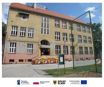 Modernizacja energetyczna bloku sportowego (budynku B) Zespołu Szkół Ekonomiczno-Administracyjnych przy ul. Worcella 3 we Wrocławiu