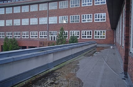 Przebudowa i remont tarasu zewnętrznego Szkoły Podstawowej nr 45 (Zespół Szkół nr 9) przy ul. Krajewskiego 1 we Wrocławiu