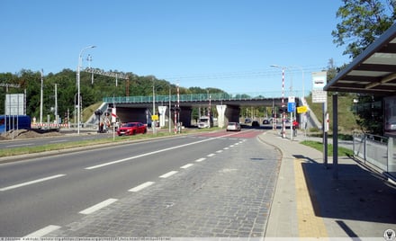 Poszerzenie ul. Buforowej do czterech pasów