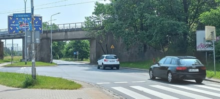Budowa przejścia dla pieszych i rowerzystów pod torami kolejowymi w ulicy Żernickiej we Wrocławiu - linia kolejowa nr 751