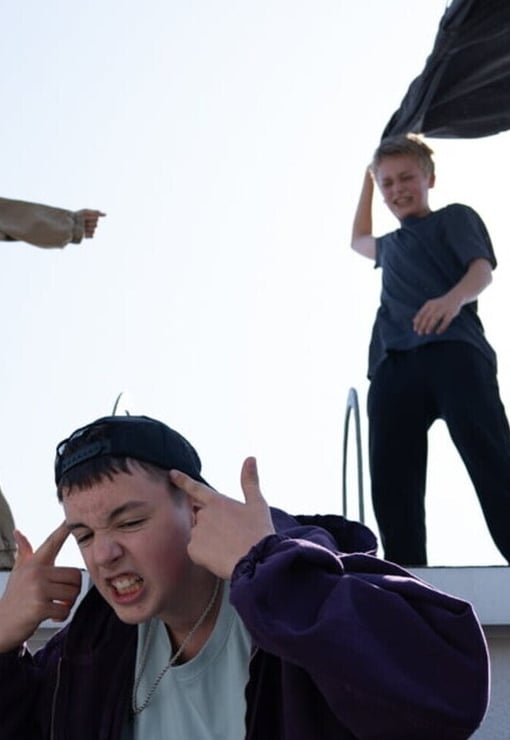 Plakat filmu "Ministranci" – pokaz przedpremierowy + spotkanie z reżyserem Piotrem Domalewskim