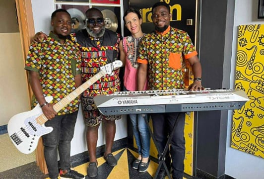 Afro Live! - Zatrzymać lato 9 października we Wrocławiu- BLUEVEREST Koncertowo