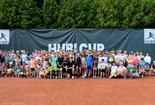 Uczestnicy Hubi Cup 2025 i Hubert Hurkacz