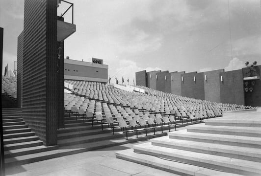 Czarnomorska utopia 1955-1989. Dramat architektoniczny w pięciu aktach