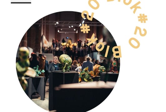 Oprowadzanie po wystawie "Wieloświat. Anna Szpakowska-Kujawska" z Zofią Reznik